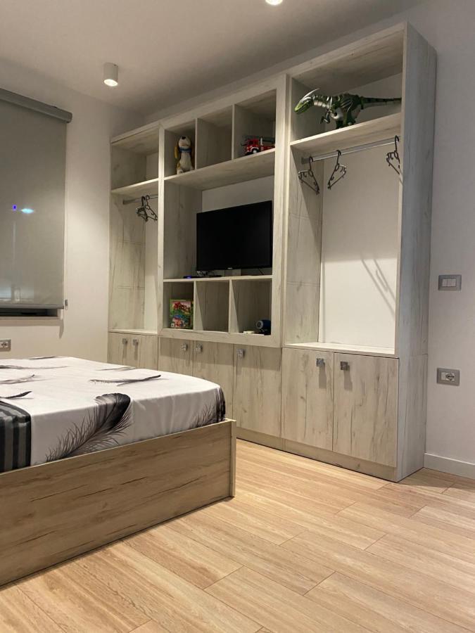 Arier Space Apartment Fier Bagian luar foto